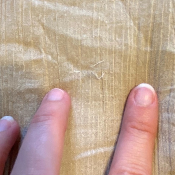 Umgee cold shoulder top - Picture 4 of 4